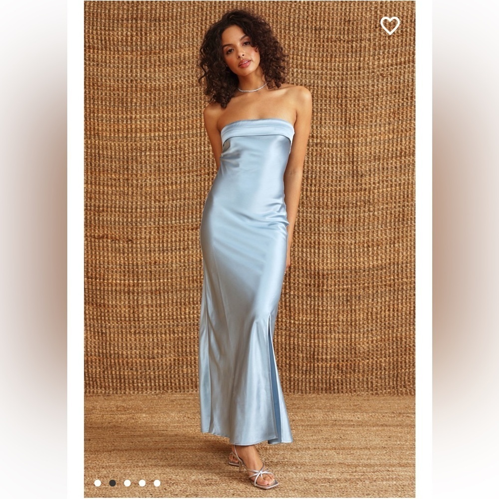 New with tags Altar’d State Paityn Strapless Maxi Dress